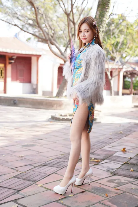 [Mzsock] NO.065 Su Xiaoli ultra short slit cheongsam high heels beautiful legs outdoor shot street photography#[102P]-41